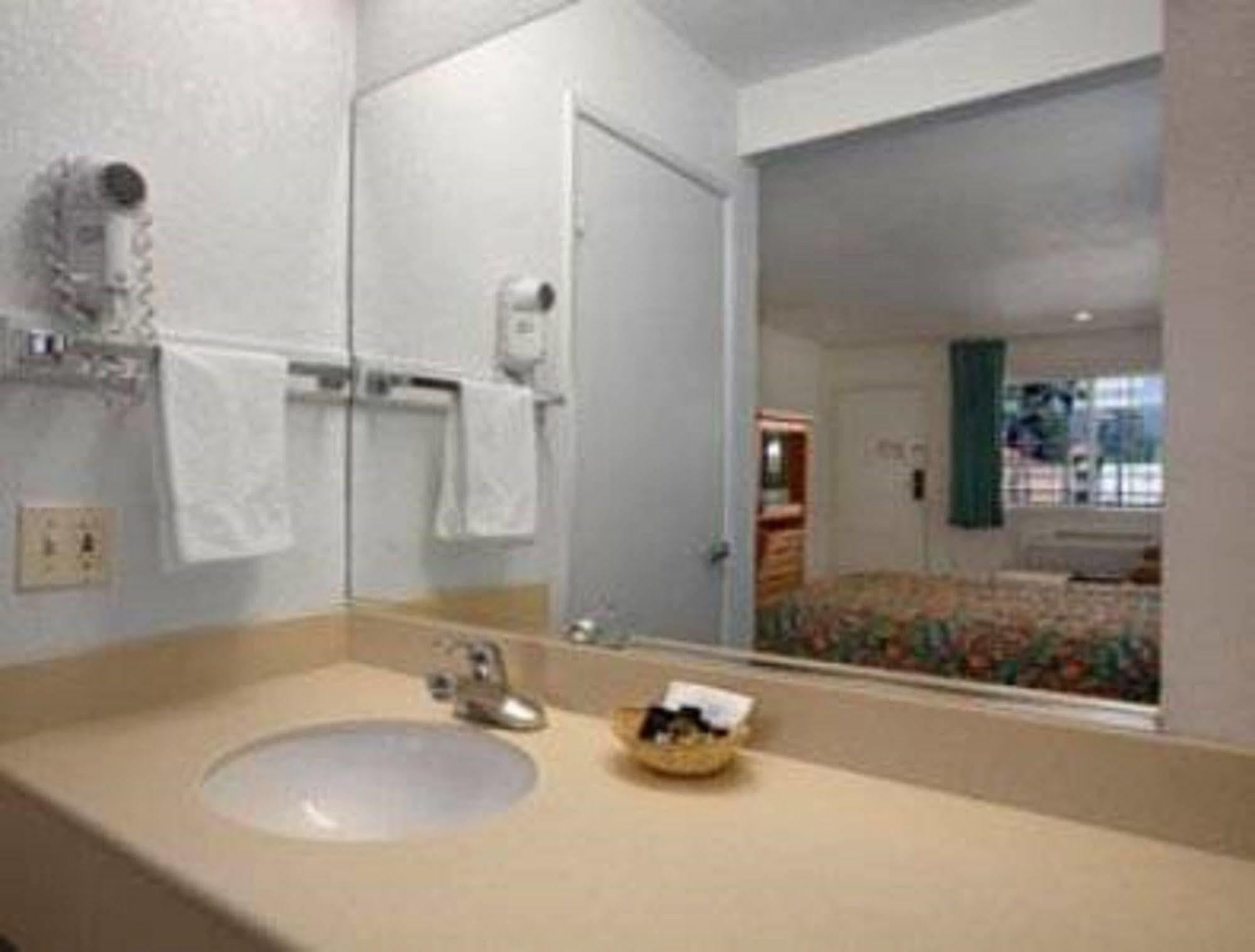 Orange Show Inn San Bernardino Esterno foto